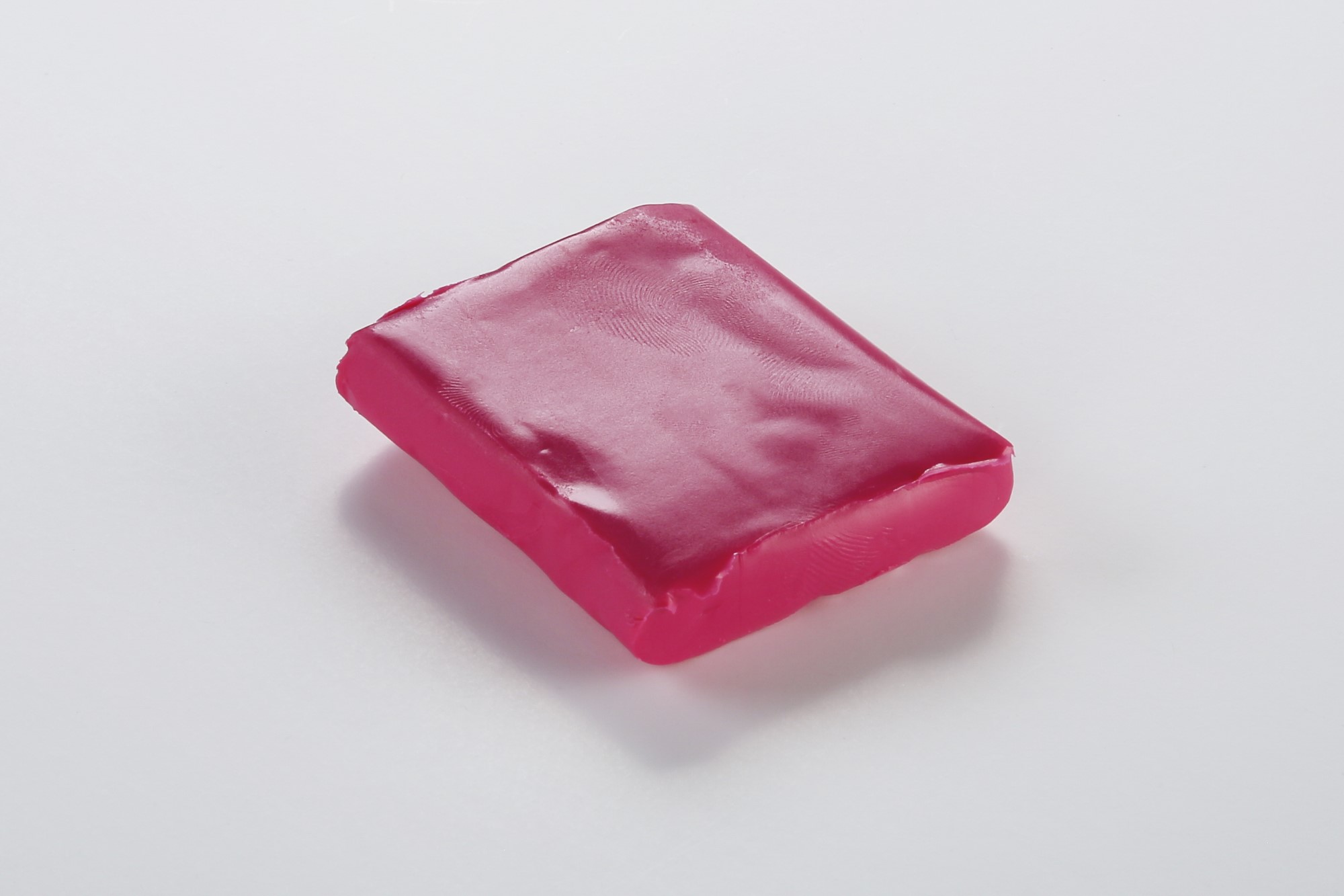 Pasta polimerica Cernit - rubino traslucido 56g