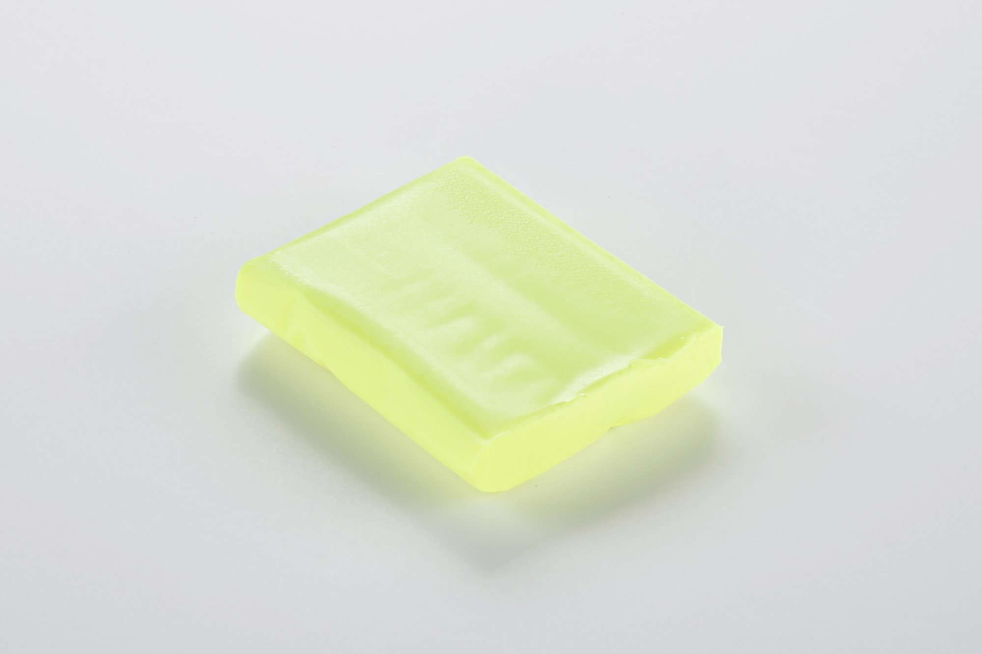 Polymeerklei Cernit - geel Neon Light 56g
